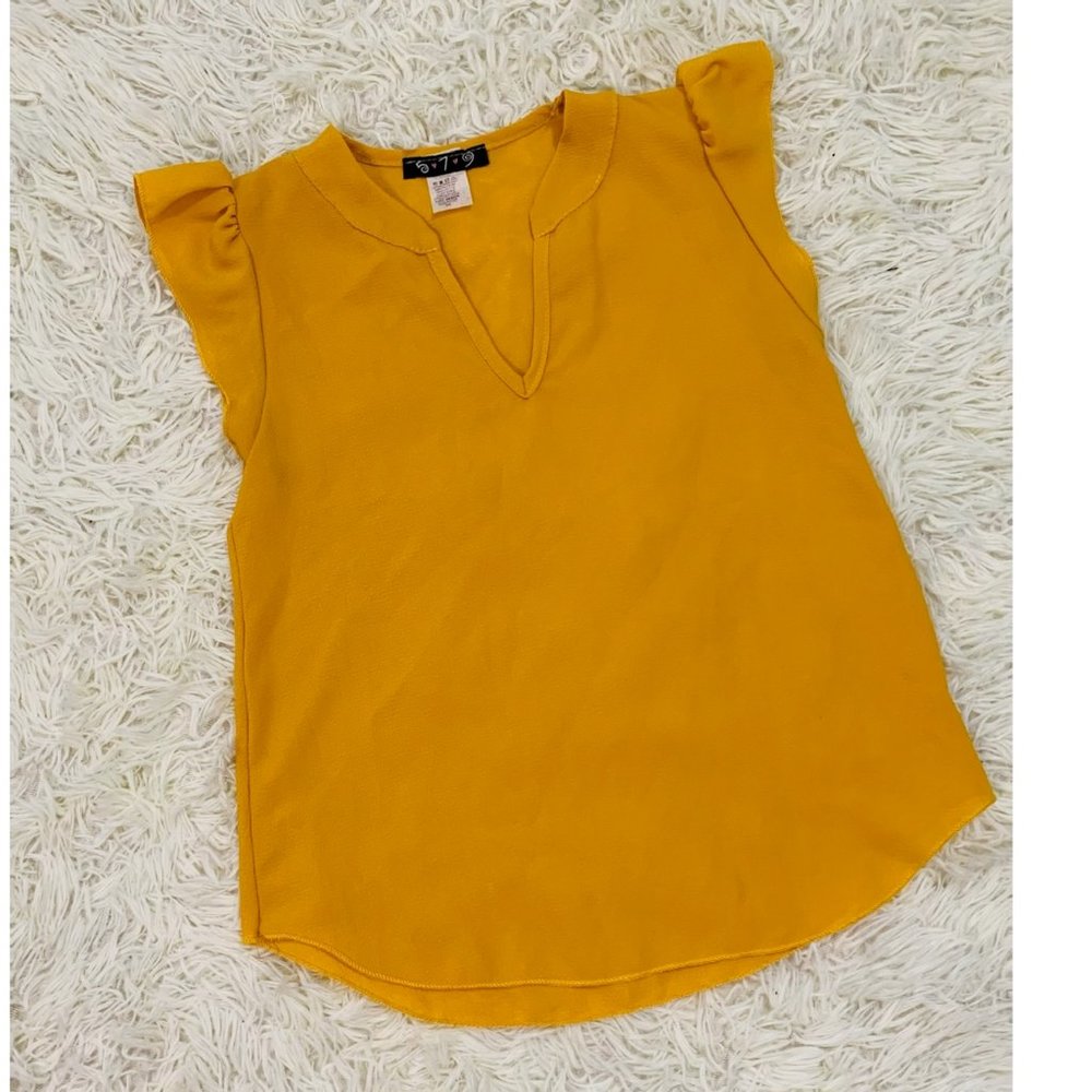 065. Mustard yellow blouse with ruffle sleeve, size: XS